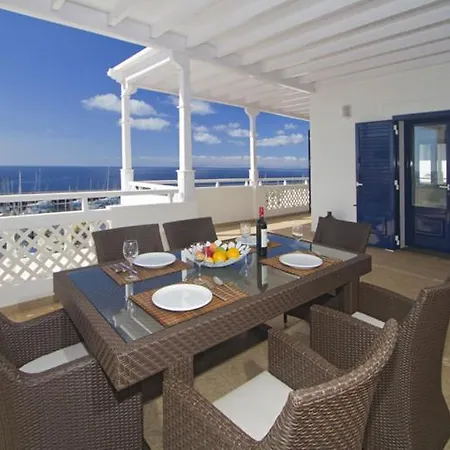 Sleeps 8 Pool Air Con Wifi Villa *